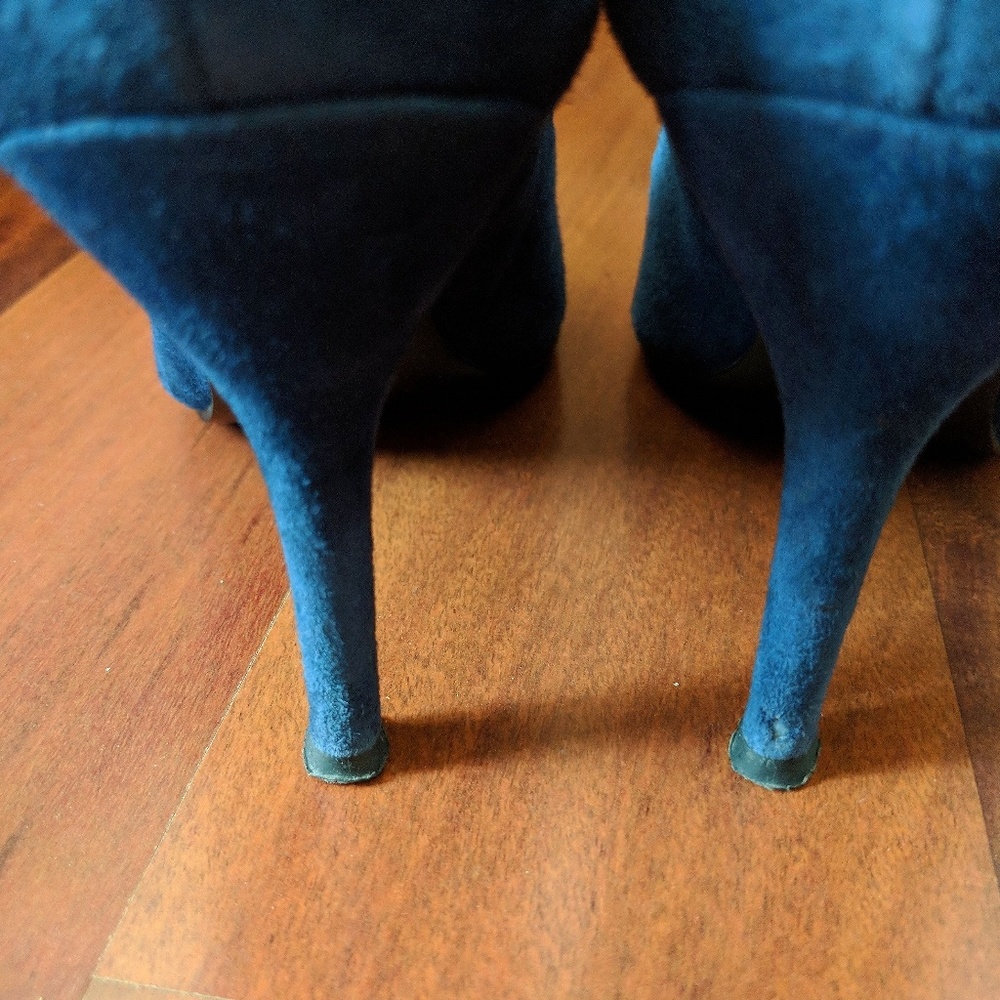 Nine West suede pumps - Picture 3 of 5